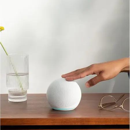 Echo Dot como referencia compacta para empezar con Alexa en casa